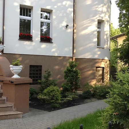 Vincent Apartment *